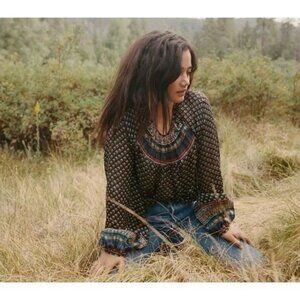 Doen Manzanita Top M 8 Women Casual Summer Floral Printed Silk Blouse NEW 38974